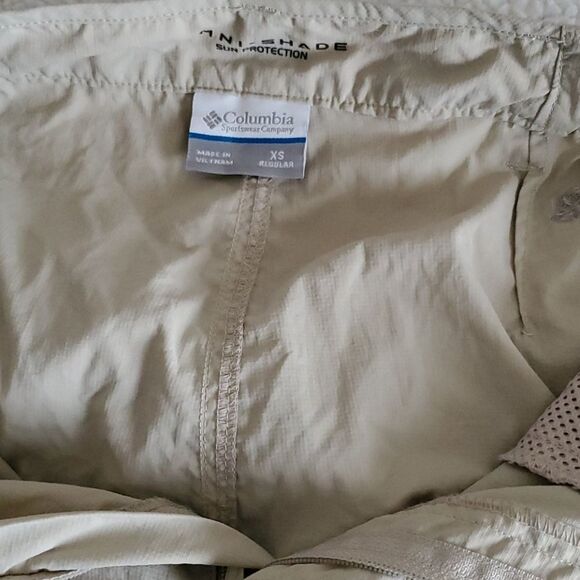 Columbia Men's Cargo Khakis - Picture 8 of 12